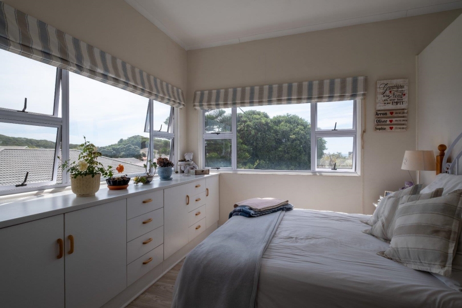 To Let 1 Bedroom Property for Rent in Kidds Beach Eastern Cape